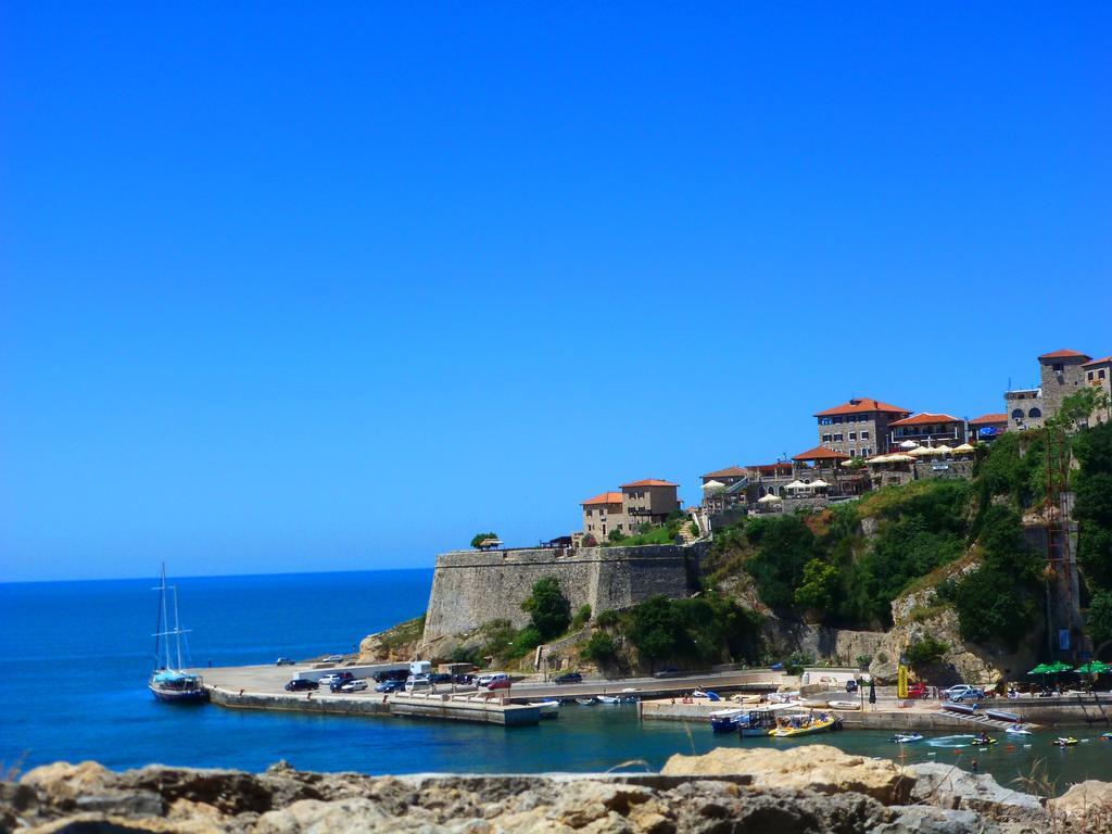Hotel Cruiser Ülgün Dış mekan fotoğraf