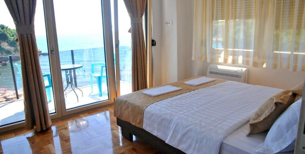 Hotel Cruiser Ülgün Dış mekan fotoğraf