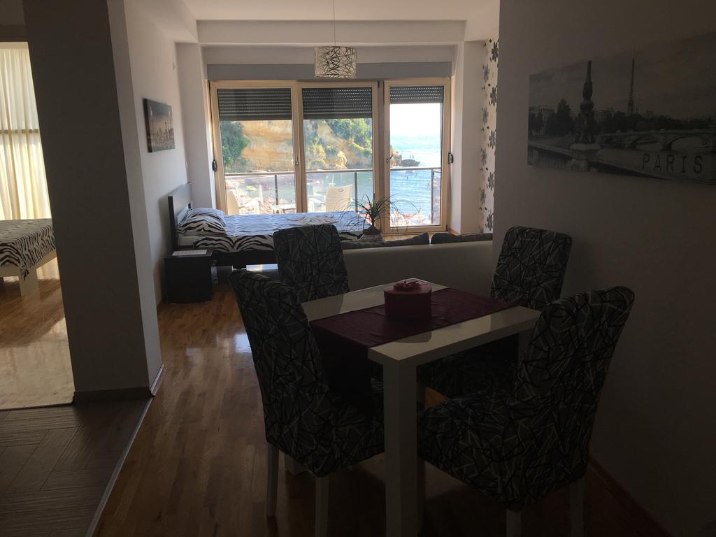 Hotel Cruiser Ülgün Dış mekan fotoğraf